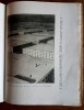 Les Condamnés à Mort. Roman. ( Un des 500 exemplaires numérotés sur Hollande Van Gelder, enrichi d'un portrait de l'auteur, en tirage argentique ...