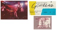 Genesis. ( On joint une photo argentique originale inédite et 2 places de concert de Peter Gabriel et Genesis ). . ( Rock Progressif ) - Genesis - ...