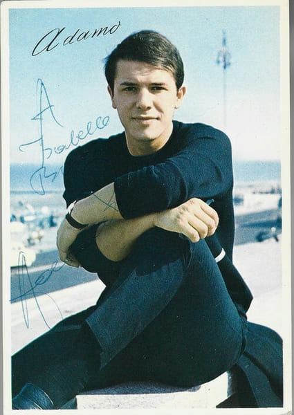 Carte postale d&eacute;dicac&eacute;e par Salvatore Adamo.. ( Cartes Postales - Chanson Fran&ccedil;aise ) - Salvatore Adamo.