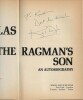 The Ragman's Son, an autobiography. ( Avec cordiale dédicace de Kirk Douglas + carte de visite de l'auteur dédicacée ).. ( Cinéma ) - Kirk Douglas - ...