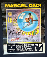 Affichette pour un concert de Marcel Dadi " La Guitare à Dadi, nombeur trois ", dessinée par Marcel Gotlib.