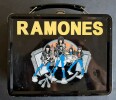 Boîte collector Métal pour Déjeuner + Thermos " The Ramones ". . ( Punk Rock - Objets ) - The Ramones.