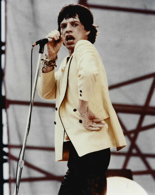 Magnifique photographie en retirage couleurs, sur papier photo, de Mick Jagger.. ( Photographies - Musique - The Rolling Stones ) - Sir Michael Philip ...