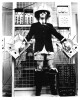 Magnifique photographie, en noir et blanc, de Ringo Starr, extraite du film " Help ".. ( Photographies - Musique - The Beatles ) - Ringo Starr.