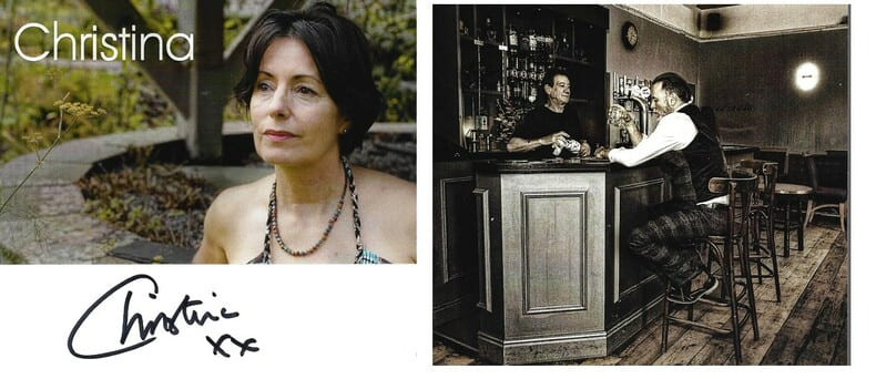 Carte sign&eacute;e par Christina Booth, chanteuse du groupe de Rock Progressif Magenta.. ( Musique - Rock ) - Christina Booth.