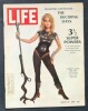 Life Magazine. March 29. 1968. Jane Fonda en Barbarella.. ( Littérature en Anglais - Cinéma - Bandes Dessinées adaptée au Cinéma - Barbarella - ...