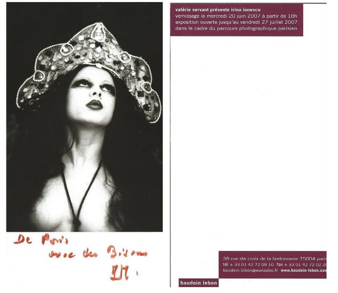 Carton d'invitation pour le vernissage de l'exposition " Val&eacute;rie Servant pr&eacute;sente Irina Ionesco ". ( Carton sous envellope avec belle d&eacute;dicace ...