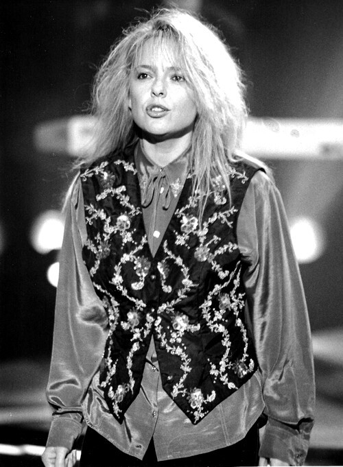 Superbe photographie en tirage argentique de France Gall sur sc&egrave;ne.. ( Photographies - Musique ) - France Gall.