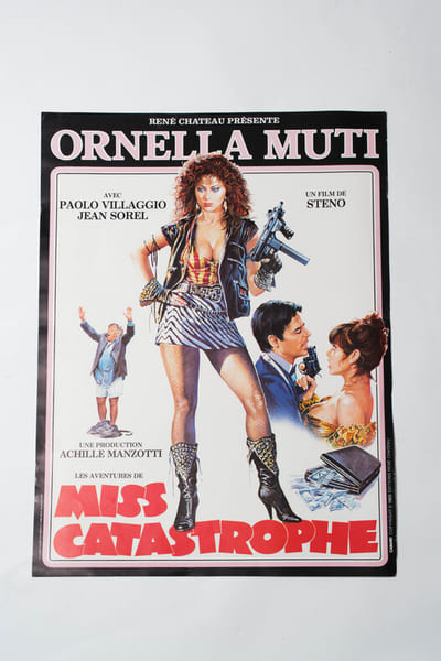 Rare affiche originale, d'exploitation en salles, pour le film " Miss Catastrophe (Bonnie e Clyde all'italiana) ".. ( Cin&eacute;ma - Affiches ) - Ren&eacute; ...