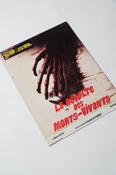 Rare d&eacute;pliant original, pour la sortie du film espagnol " La R&eacute;volte des morts-vivants (La noche del terror ciego) ".. ( Cin&eacute;ma - Affiches - Horreur & ...