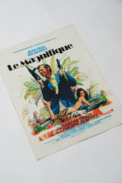 Rare affichette originale d'exploitation pour le film " Le Magnifique ".. ( Cin&eacute;ma - Affiches ) - Philippe de Broca - Jean-Paul Belmondo - Jacqueline ...