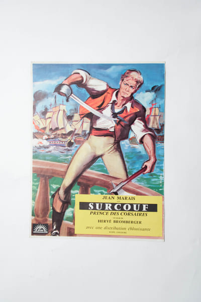 Rare affichette originale pour un film de Herv&eacute; Bromberger, avec Jean Marais, apparement n'ayant jamais vu le jour " Surcouf, Prince des Corsaires ".. ...