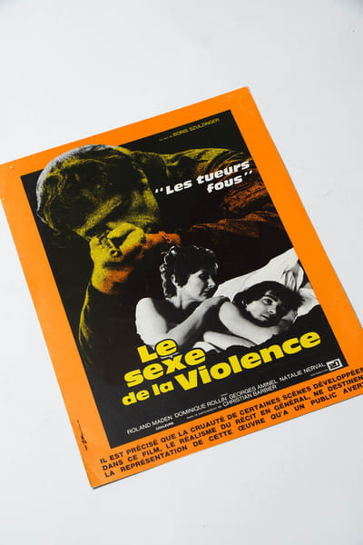 Rare affichette originale d'exploitation en salles, pour le film fran&ccedil;ais " Le Sexe de la violence ( Les Tueurs fous ) " .. ( Cin&eacute;ma - Affiches - ...