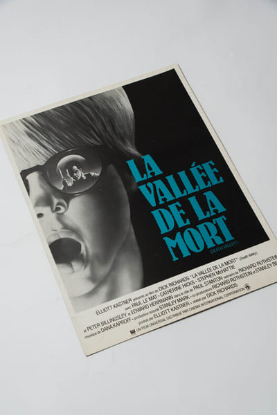 Rare affichette originale d'exploitation en salles, pour le film am&eacute;ricain " La Vall&eacute;e de la mort (titre original : Death Valley) " .. ( Cin&eacute;ma - ...