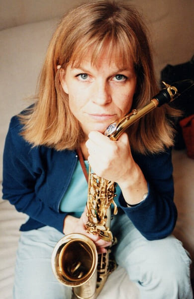 Superbe photographie en tirage argentique de la saxophoniste et chanteuse de Jazz, Sofi Hellborg, prise &agrave; Paris en 2000.. ( Photographies - Musique ...