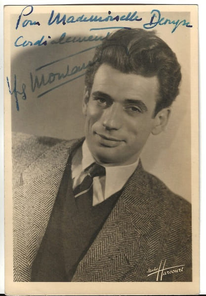 Carte postale avec belle d&eacute;dicace de Yves Montand.. ( Cartes Postales - Chanson Fran&ccedil;aise - Cin&eacute;ma ) - Yves Montand - Studio Harcourt.