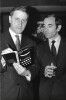 Bateau en Espagne. ( Avec photographie originale argentique de Marc Delory et Charles Aznavour, prise lors de l'attribution du Grand Prix de ...