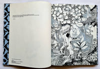 Alice au Pays des Singes, tome 1. ( Tirage de tête limité à 600 exemplaires numérotés, enrichis d'un ex-libris couleurs, signé par Nicola Keramidas et Tebo ).