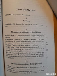 Spécificité et théorie sociale