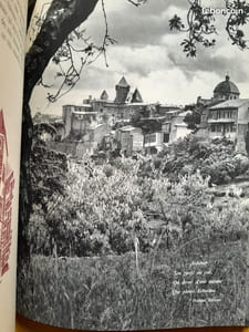 Une ville-chateau Aubenas en Vivarais