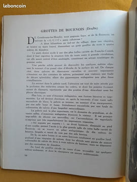 En Franche-Comté souterraine. La Haute-Saône et les plateaux du Doubs.. PELLETIER, Roger ; RIETSCH, André