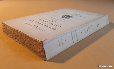 Boubouroche, suivi de contes divers – avec un frontispice gravé sur bois, par Siméon et des en-têtes dessinées, par Belmondo.. COURTELINE, Georges