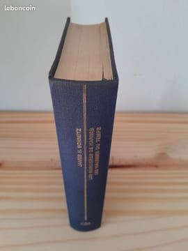 Les Sorcières de Karrès – Les haleines du temps. James Henry SCHMITZ