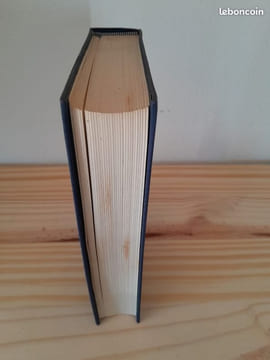 Les Sorcières de Karrès – Les haleines du temps. James Henry SCHMITZ