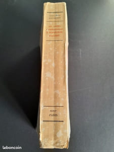 Les années d'apprentissage d'Alphonse Daudet. La jeunesse - Le Second Empire - Les premières œuvres et les œuvres méridionales avec de nombreux inédits.
