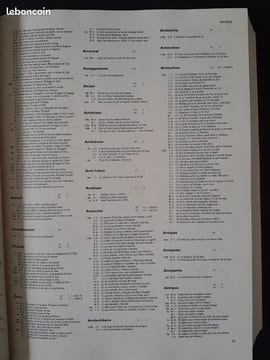 Concordance de la Bible de Jérusalem : réalisée à partir de la banque de données bibliques de l'Abbaye de Maredsous. [Centre d'informatique biblique ...