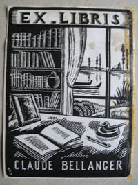 Ex-libris Claude Bellanger. Table de travail, bibliothèque, fenêtre avec vue sur un fleuve. Gravure sur bois monogrammée P F J. Sans date. 8,2 x 6,1 cm.