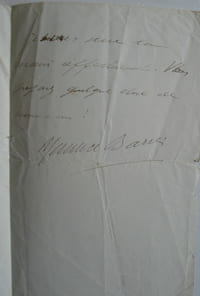 Lettre autographe, signée, non datée (12 lignes). Projet pour une publication dans une revue. Pliure, légèrement froissée et défraîchie, petits accrocs en bordure. Petite notice à l'encre rouge dans la marge supérieure. Maurice Barrès (1862 - 1923), écrivain et homme politique français, figure de proue du nationalisme français.