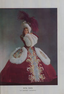 C'est de la folie !
Album-souvenir
Revue en 2 actes et 30 tableaux de Michel Gyarmathy, production Paul Derval.
[Programme des Folies Bergères]

