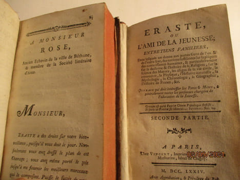 Eraste, ou l'ami de la jeunesse ; entretiens familiers, Dans lesquels on donne aux jeunes Gens de l'un et de l'autre sexe des notions suffisantes sur ...
