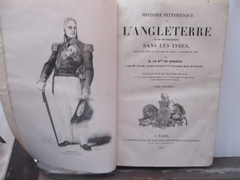 Histoire Pittoresque de l'Angleterre et de ses Possessions dans les Indes, depuis les temps les plus reculés jusqu'à la réforme de 1830.. ROUJOUX, ...