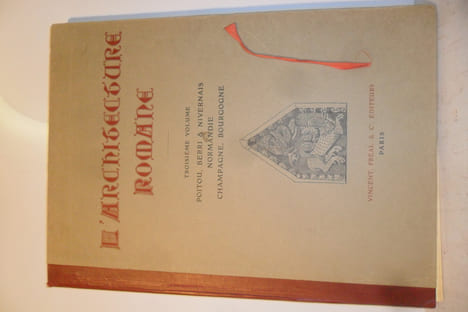 L'Architecture romane - Poitou, Berri & Nivernais - Normandie - Champagne, Bourgogne par Georges GROMORT. Georges GROMORT