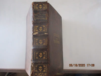 Dictionnaire Anti-Philosophique pour servir de commentaire et de correctif au Dictionnaire Philosophique & aux autres livres qui ont paru de nos jours contre le Christianisme 