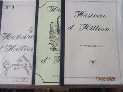 Bretagne - "Histoire dHillion à travers les âges" - Complet en 3 volumes de l' Abbé Auguste Amicel