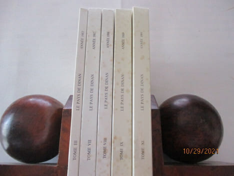 Le Pays de Dinan - Tome III, VII, VIII, IX & XI- Années 1983, 1987, 1988, 1989 & 1991 - 5 Volumes1983 --- Sommaire : Bibliographie "" - Les premiers ...