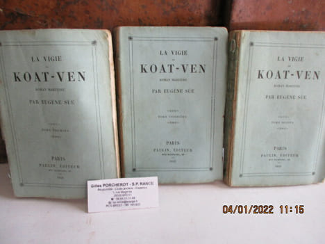 La vigie de Koat-Ven,  roman maritime (1780-1830) par M. Eugène Sue . Sue, Eugène (1804-1857).