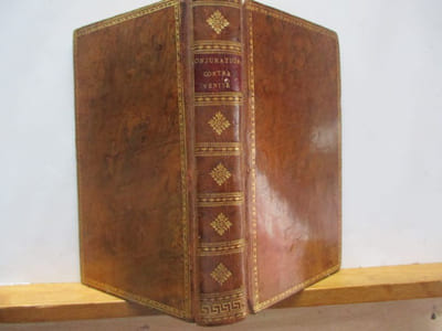 Conjurations des Espagnols contre la République de Venise et des Gracques, précédées de sept discours sur l'usage de l'histoire, Par Saint-Réal