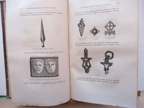 Histoire Nationale  des Gaulois sous Vercingétorix.  . Ernest BOSC - Lionel BONNEMÈRE. 