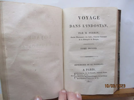 Asie - Voyage dans l'Indostan par M. PERRIN. M. PERRIN, Chanoine honoraire de la Métropole de Bourges
