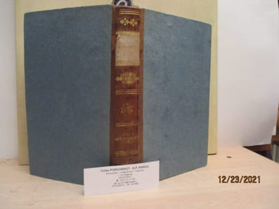 Droit -Législation: I) Exposé des machinations ourdies par le sieur Romain, Limonadier du Café des Mille-colonnes, assisté des sieurs Brachet-Ferrières, soi-disant avocat, Et Nicolas-François Georges, Jurisconsulte prétendu, Et de la Soeur Grise de l'Hôtel-Dieu, Manon Moin, Pour surprendre la Religion des Magistrats, Et obtenir un ordre de réclusion contre la demoiselle Madeleine-Rosalie Thourein, ci-devant demoiselle de Comptoir au Café des Mille-Colonnes; par Maître Jourdain, Ancien avocat au Conseil du Roi, Membre du Conseil de Famille convoqué le 8 janvier 1818 par devant le juge de Paix, Monsieur Colmet de Sancerre, à la requête du sieur Brachet-Ferrières.II) Plaidoyer de M. Marchangy, Substitut de M. le Procureur Impérial du Tribunal de 1 ère Instance du Département de la Seine, Prononcé le 16 Novembre 1811, dans la cause entre le sieur Prudhomme, editeur du dicionnaire Universel, et les frèresMichaud, editeurs de la Biographie universelle - Question de contre-façon. III) Plaidoyer de M. Marchangy, Avocat-Général à la Cour royale de Paris, prononcé le 29 août 1822, devant la cour d'Assises de la Seine, dans la conspiration de La Rochelle.IV) Madame Manson expliquée ou Réfutation de ses mémoires - 4 ouvrages reliés.
