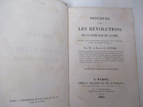 Discours sur les Révolutions de la Surface du Globe, et sur les changements qu'elles ont produits dans le règne animal - troisième édition française. ...