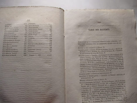 Généalogie - Etat du Poitou sous Louis XIV - Rapport au roi & Mémoire sur le clergé, la Noblesse, la Justice & les Finances, par Charles COLBERT de ...