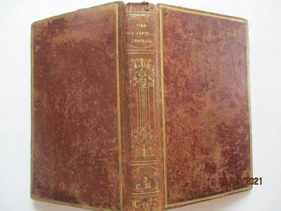 Vies des Grands Capitaines Francais du Moyen Age pour servir de complément à l'histoire génerale de la France aux XII XIII XIV et XV Siécle, aux XII, XIII, XIV, et XV ° Siècle.(Du Guesclin, liste des Chevaliers et Ecuyers bretons qui l' accmpagnèrent dans ses diverses expéditions)- Olivier de Clisson