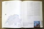 Atlas des oiseaux nicheurs de Suisse, distribution des oiseaux nicheurs de Suisse et au Lichtenstein en 1993-1996. Schweizer Brutvogelatlas: ...