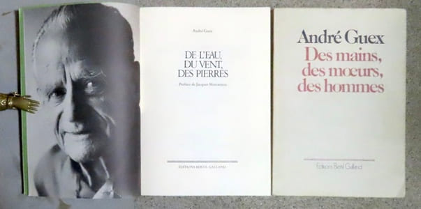 De l'eau, du vent, des pierres / Des mains, des moeurs, des hommes.
