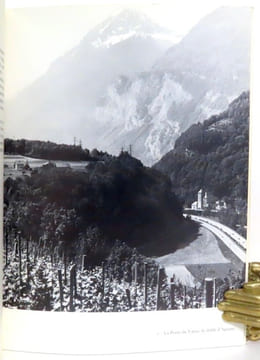 Saint-Maurice d'Agaune. L'Abbaye - La Cité. . Dupont-Lachenal L., Dubuis Bernard (photographies): 